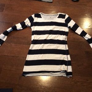 Reversible striped top
